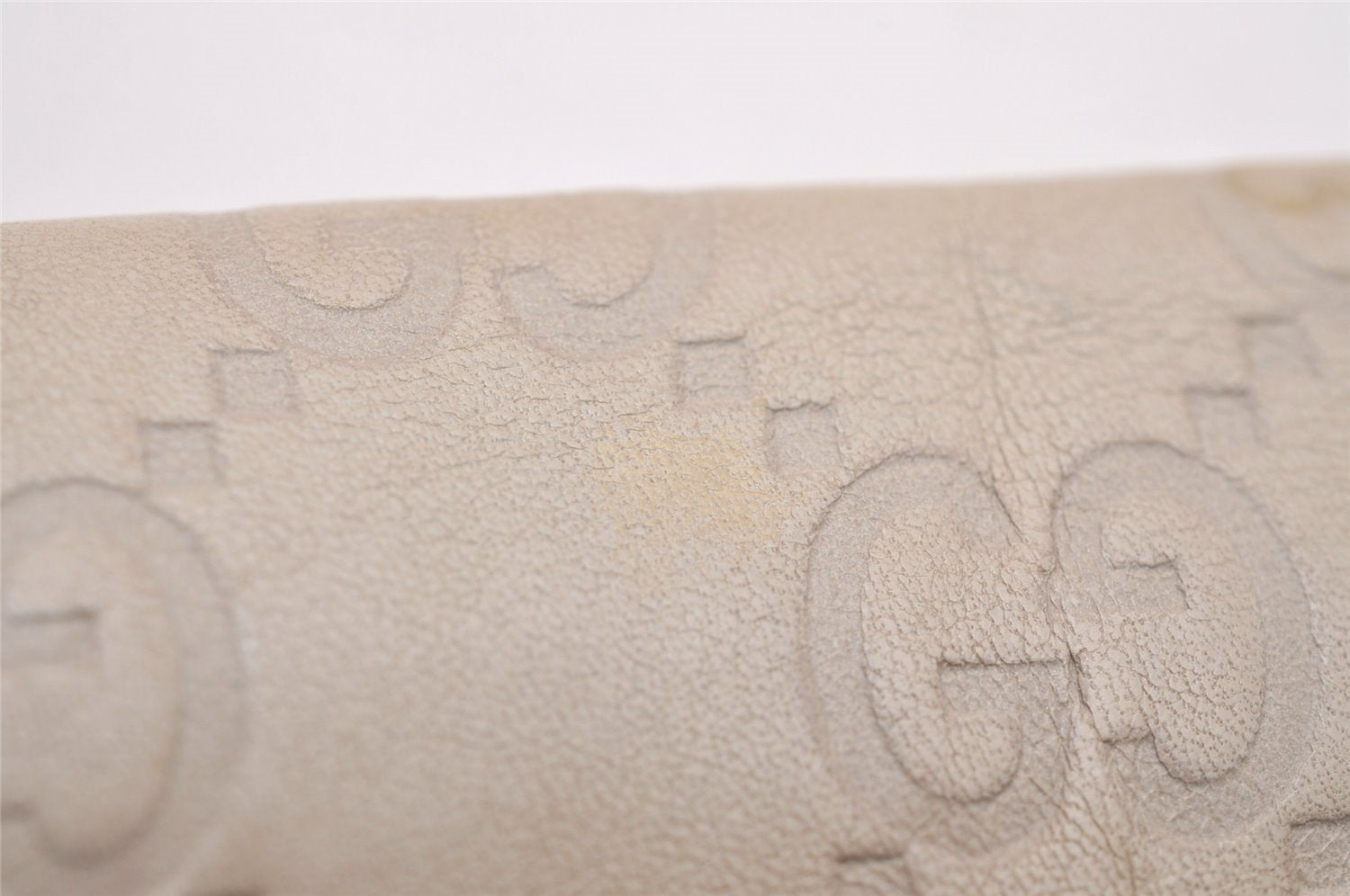 Authentic GUCCI New Britt Guccissima Card Case GG Leather 233184 White 2938J