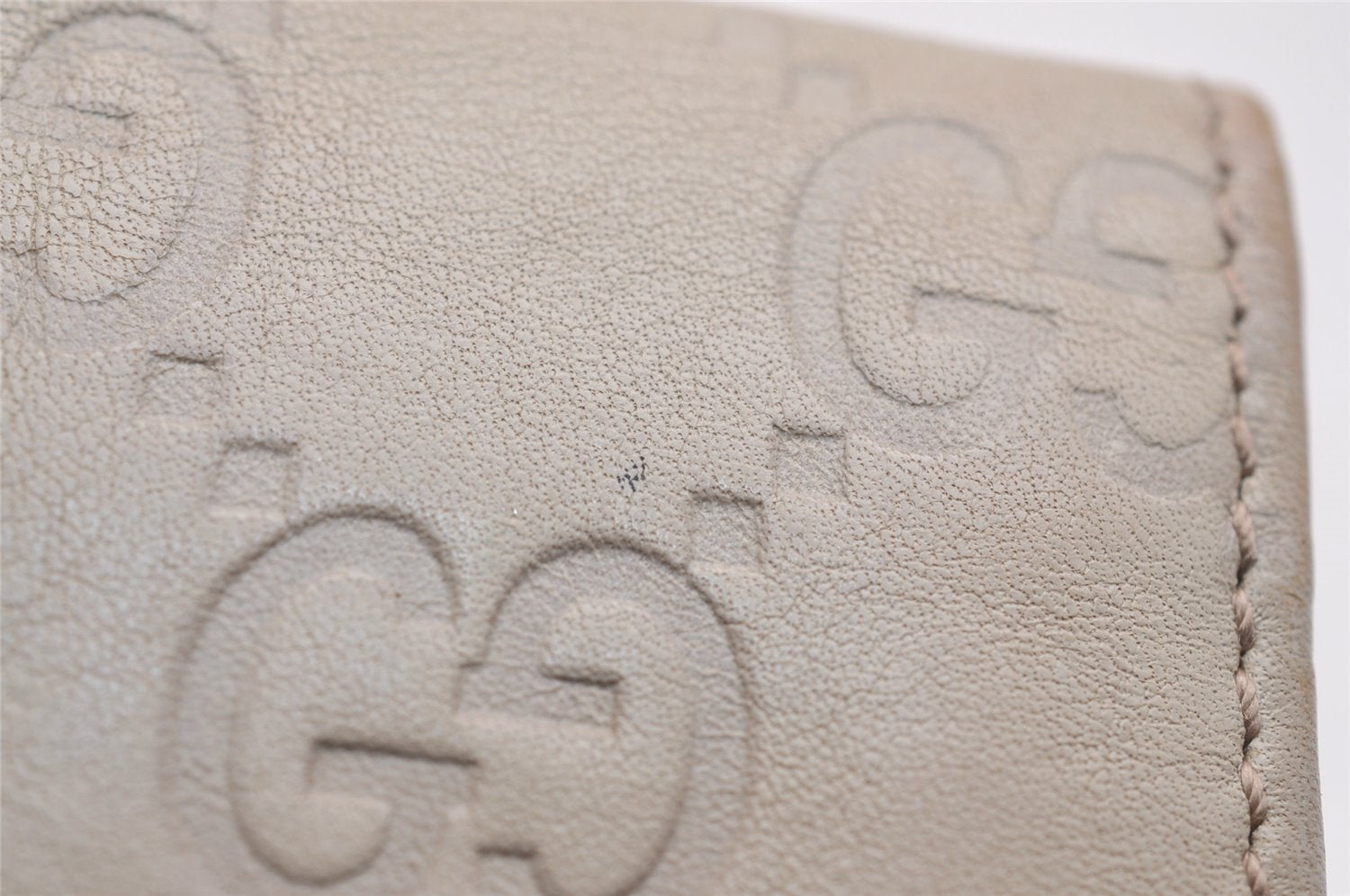 Authentic GUCCI New Britt Guccissima Card Case GG Leather 233184 White 2938J