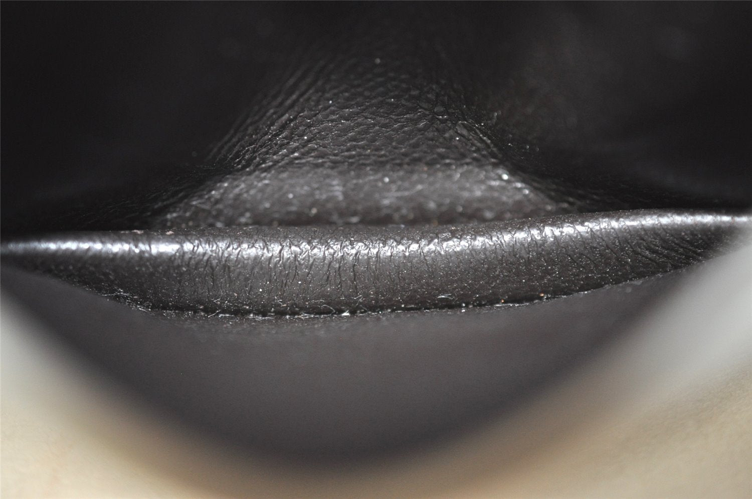 Authentic GUCCI New Britt Guccissima Card Case GG Leather 233184 White 2938J