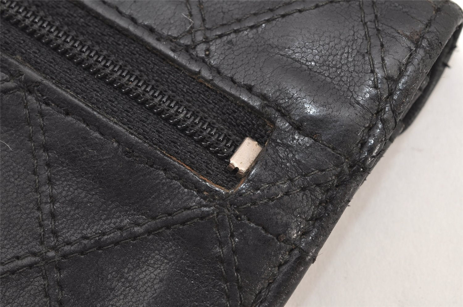 Authentic CHANEL Calf Skin Bicolore Vintage Coin Card Case Purse Black CC 2939K