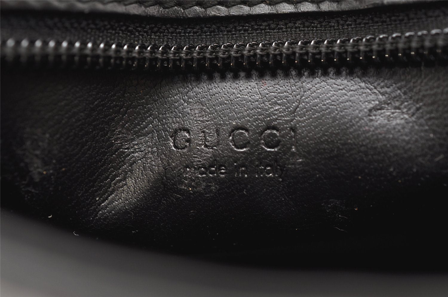 Authentic GUCCI Vintage Hand Bag Purse Leather Black 2941K