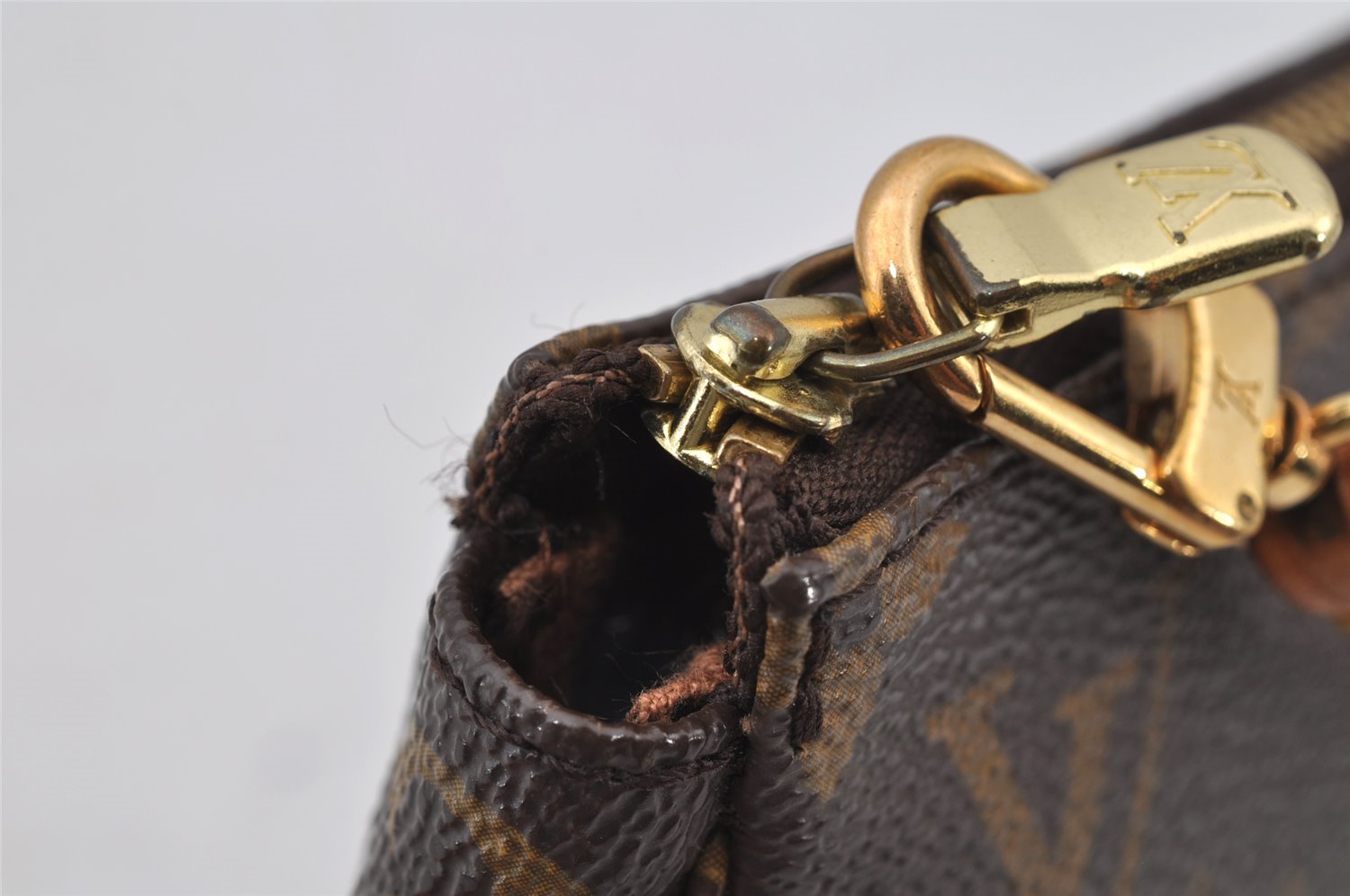 Authentic Louis Vuitton Monogram Pochette Accessoires Pouch M51980 LV 2942J