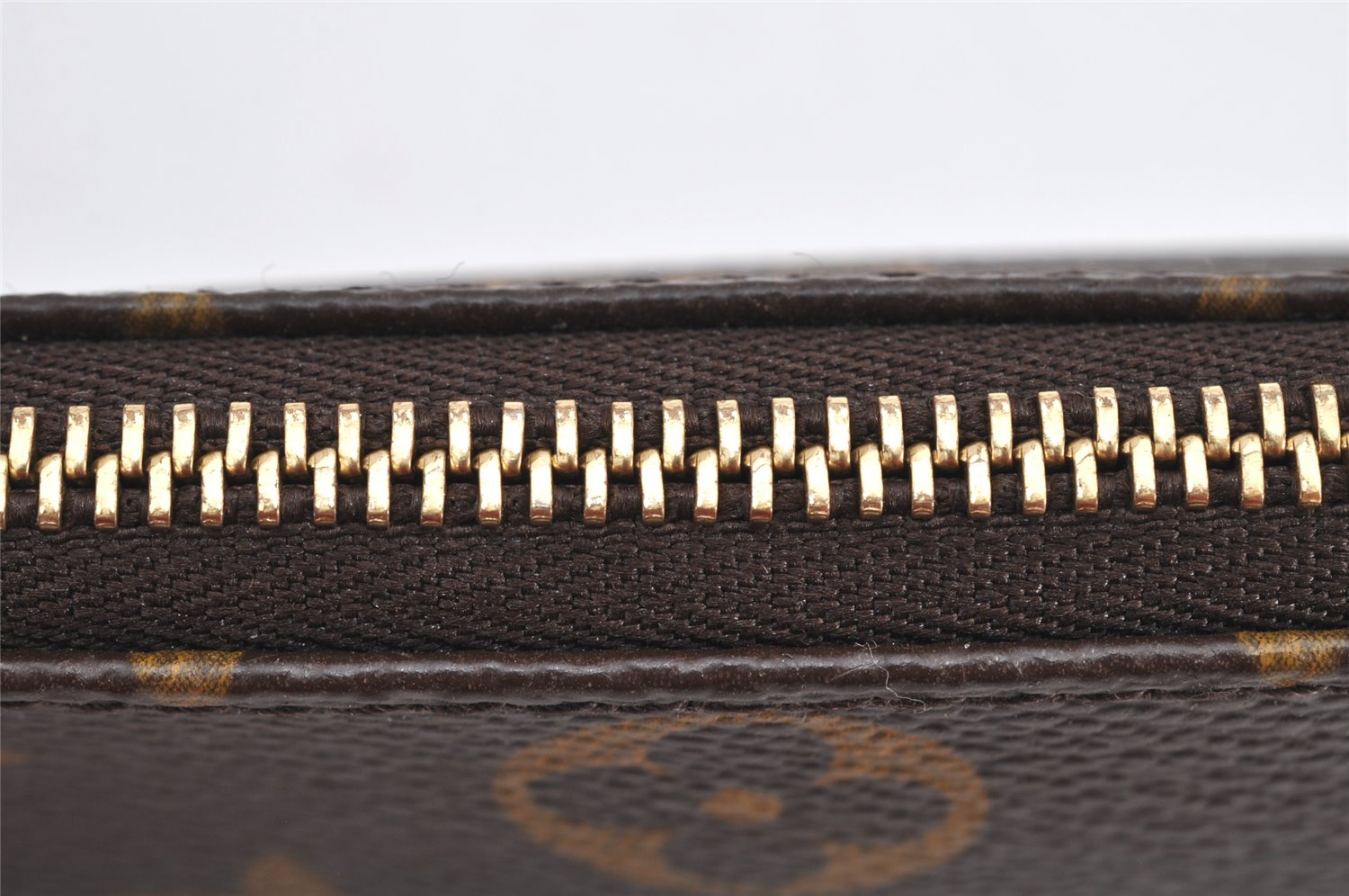 Authentic Louis Vuitton Monogram Pochette Accessoires Pouch M51980 LV 2943K