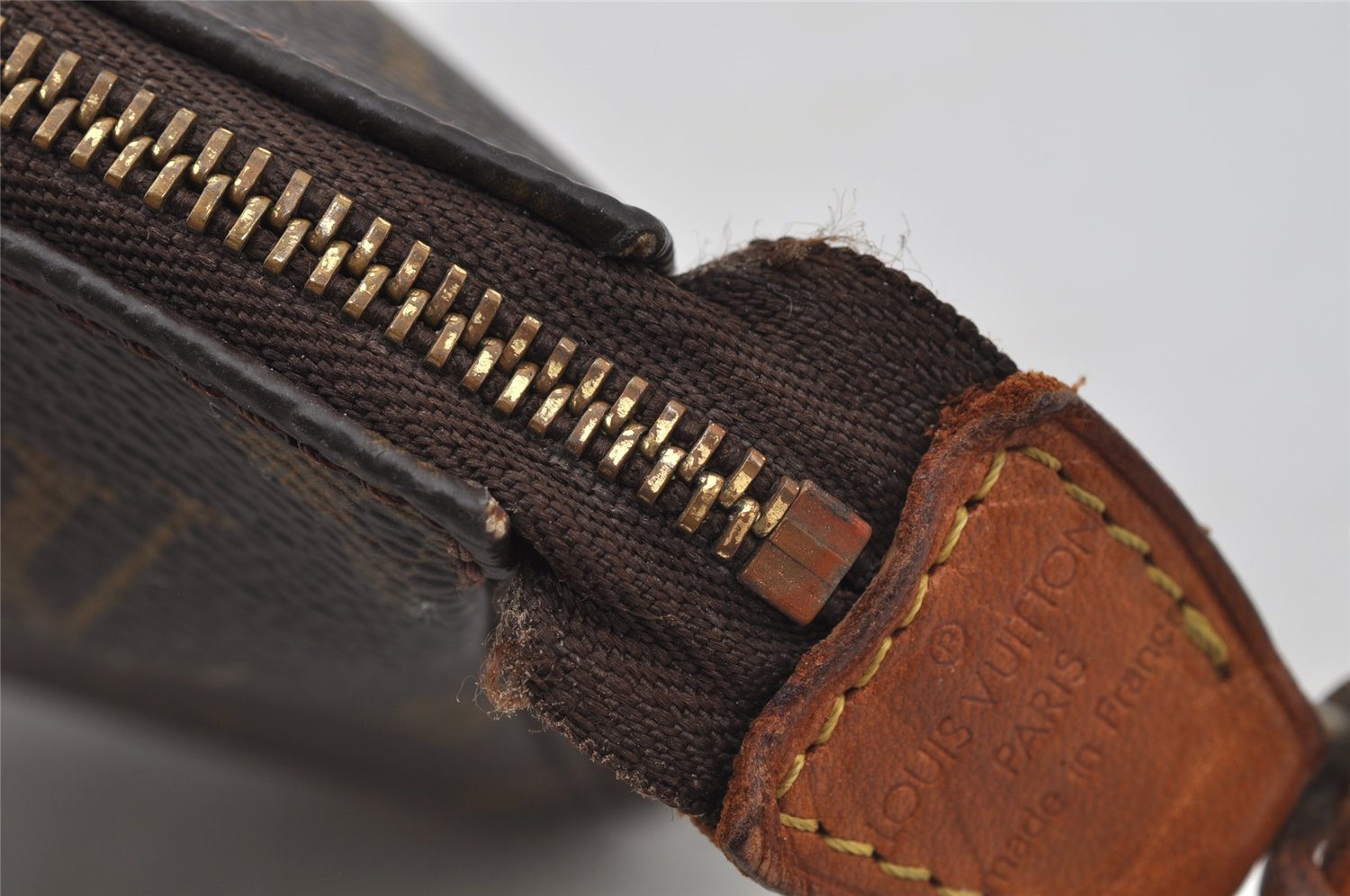 Authentic Louis Vuitton Monogram Pochette Accessoires Pouch M51980 Junk 2945J