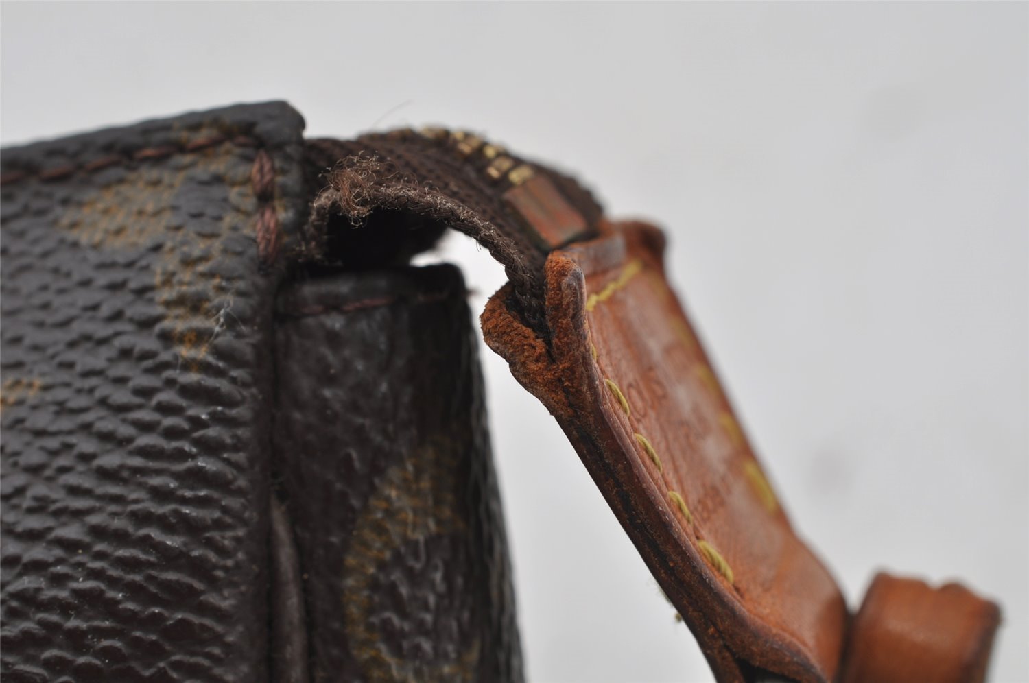 Authentic Louis Vuitton Monogram Pochette Accessoires Pouch M51980 Junk 2945J