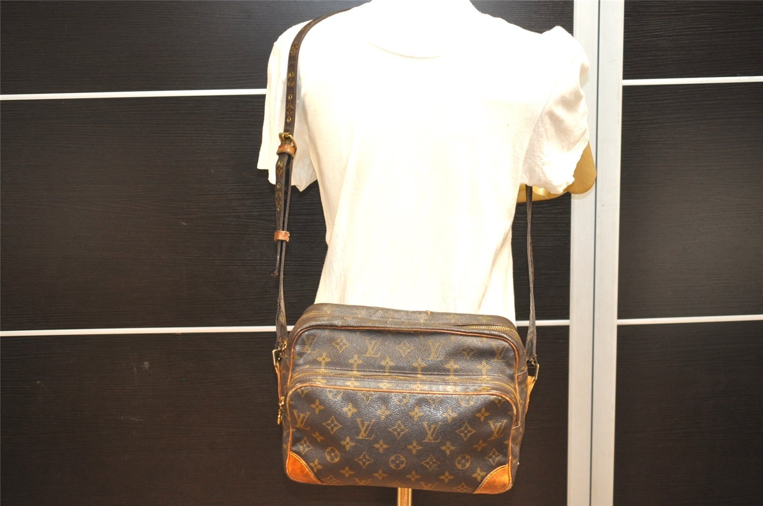 Authentic Louis Vuitton Monogram Nile Shoulder Cross Body Bag M45244 Junk 2946I