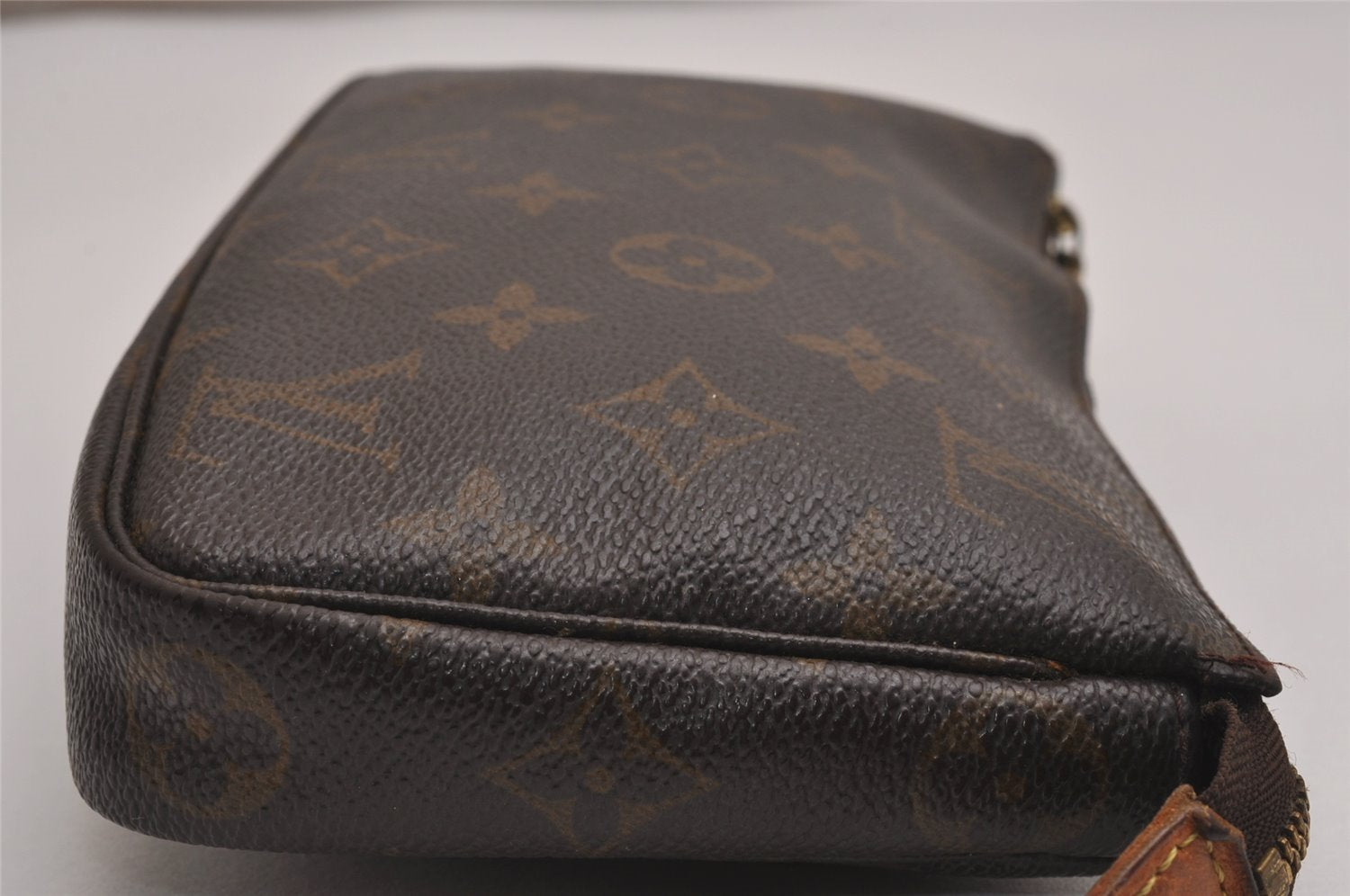 Authentic Louis Vuitton Monogram Pochette Accessoires Pouch M51980 LV 2947J
