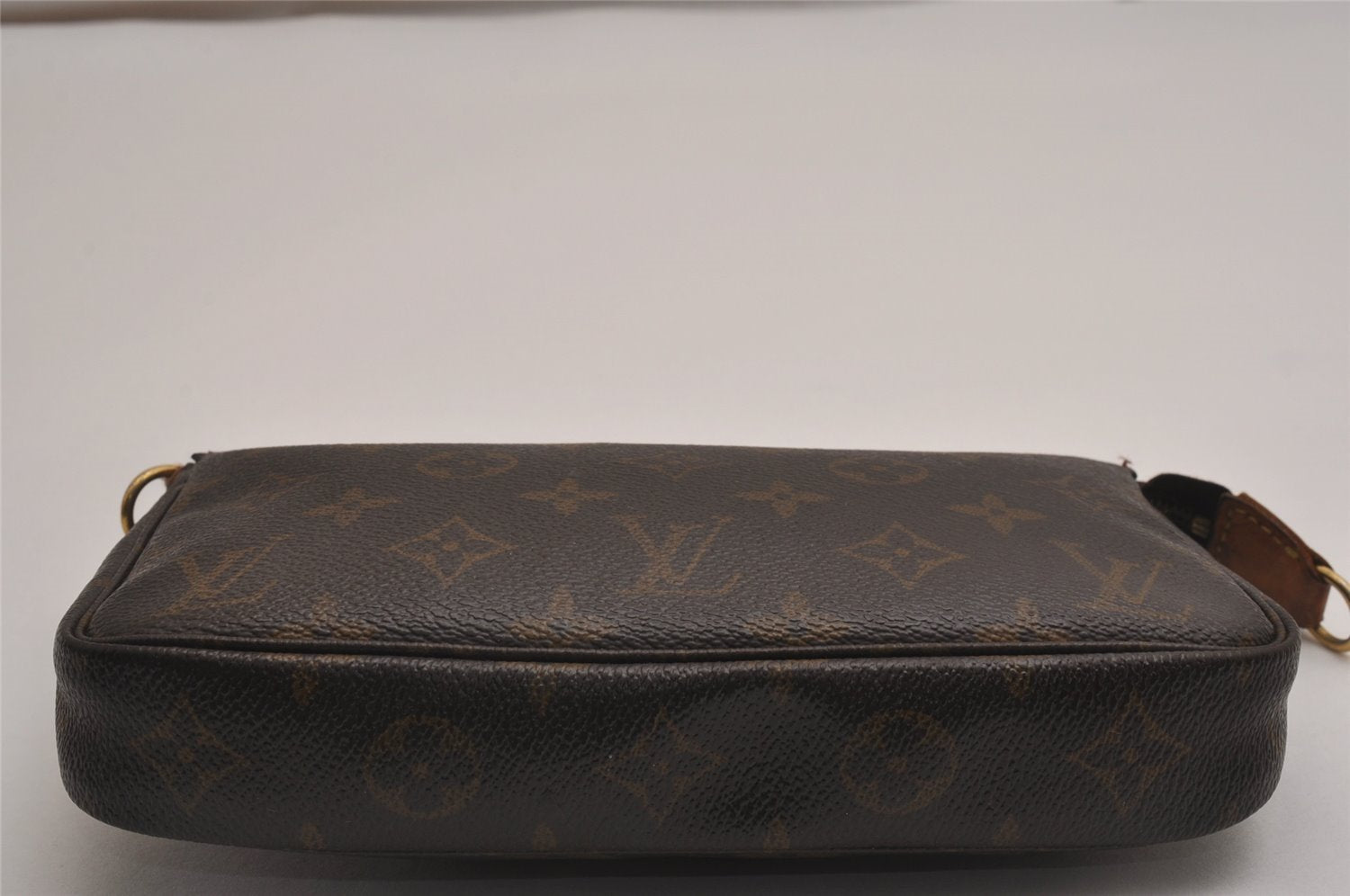 Authentic Louis Vuitton Monogram Pochette Accessoires Pouch M51980 LV 2947J
