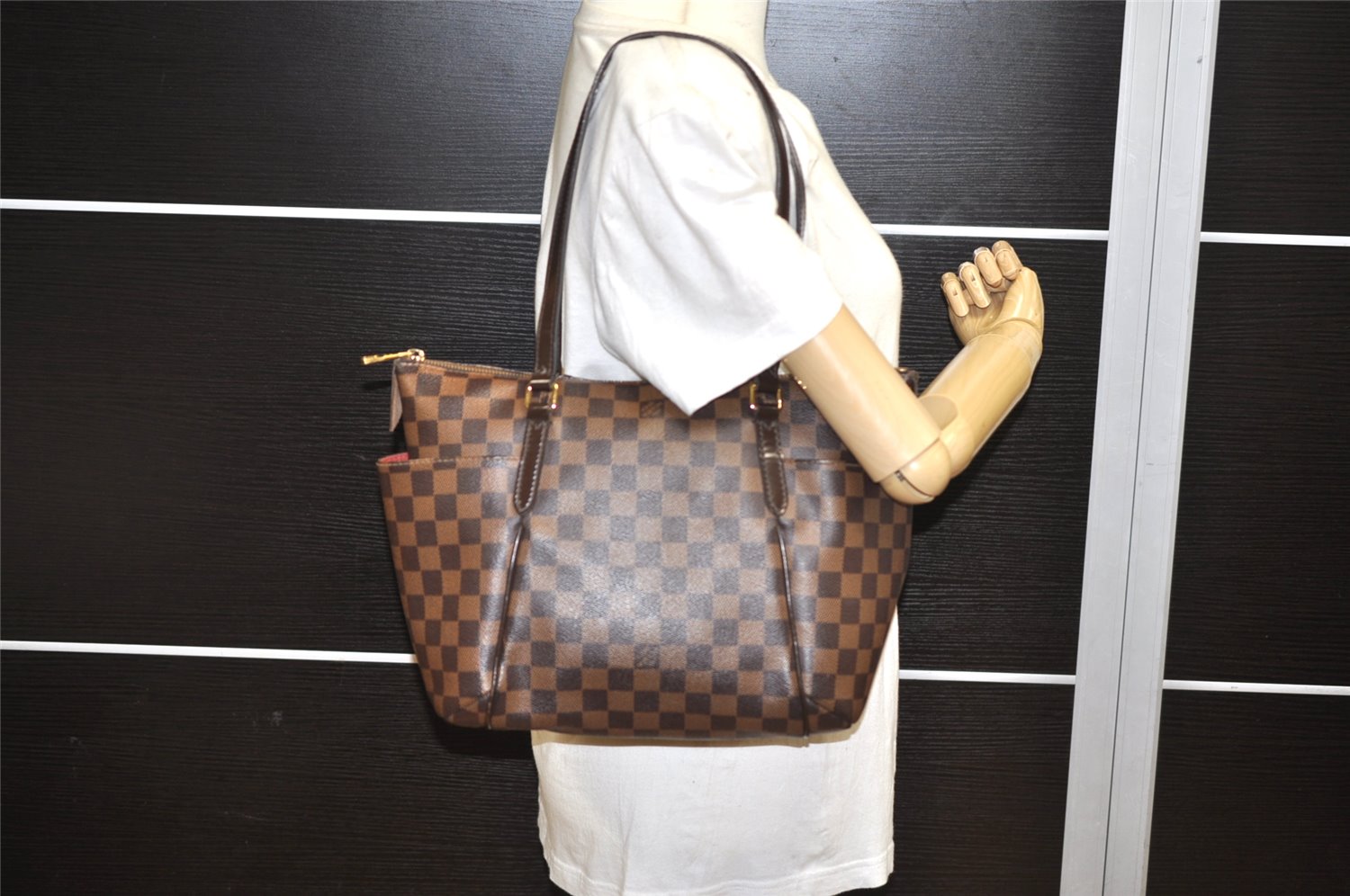 Authentic Louis Vuitton Damier Totally PM Shoulder Tote Bag N41282 LV 2947K
