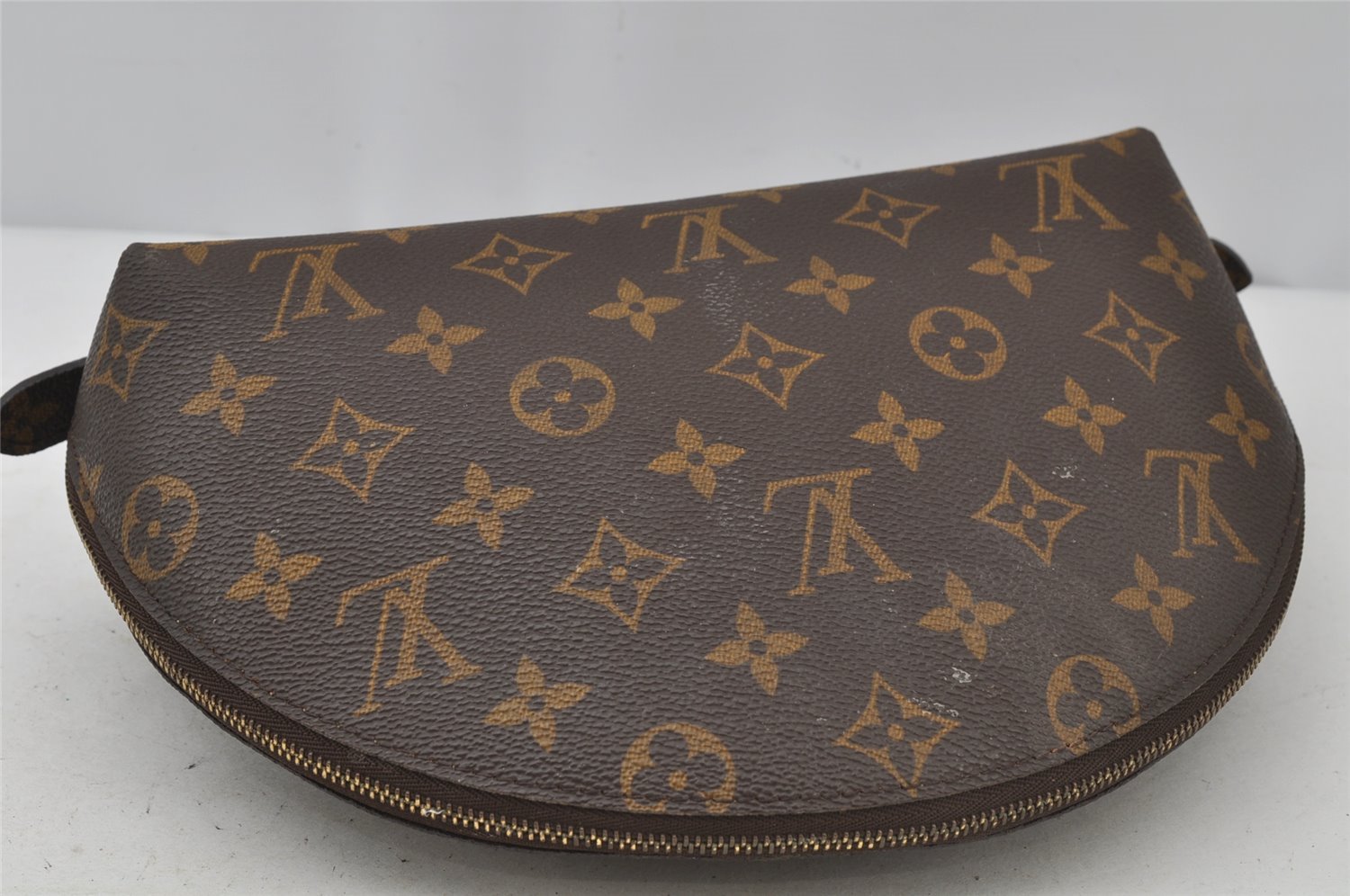 Auth Louis Vuitton Monogram Trousse Demi Ronde 23 Pouch M47520 Junk 2948J