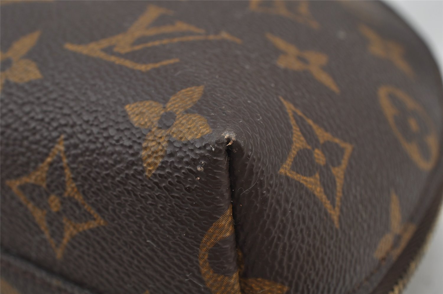 Auth Louis Vuitton Monogram Trousse Demi Ronde 23 Pouch M47520 Junk 2948J