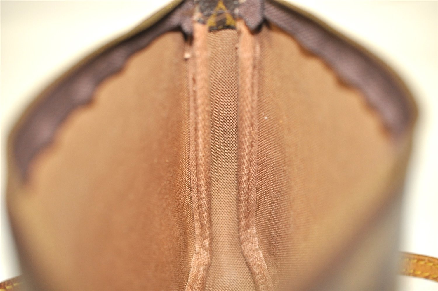 Authentic Louis Vuitton Monogram Pochette Accessoires Shoulder Pouch Junk 2952J