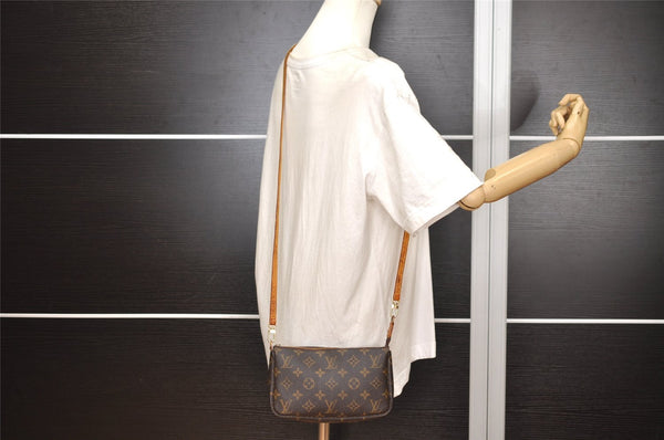 Authentic Louis Vuitton Monogram Pochette Accessoires Shoulder Pouch Junk 2952J