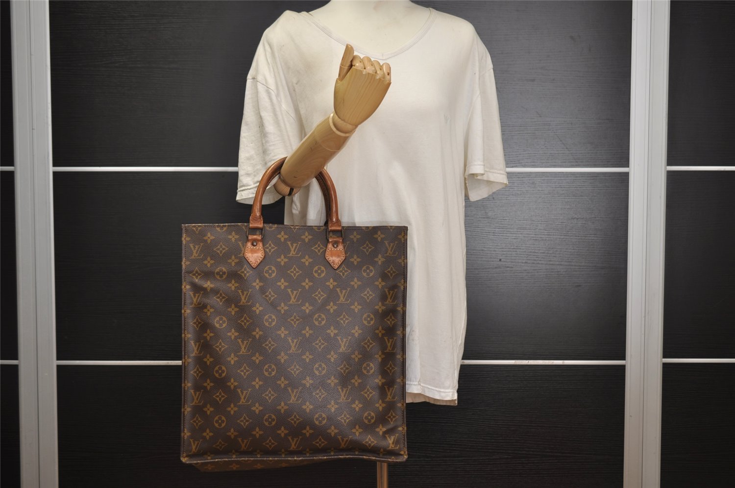 Authentic Louis Vuitton Monogram Sac Plat Hand Tote Bag Old Model LV 2953I
