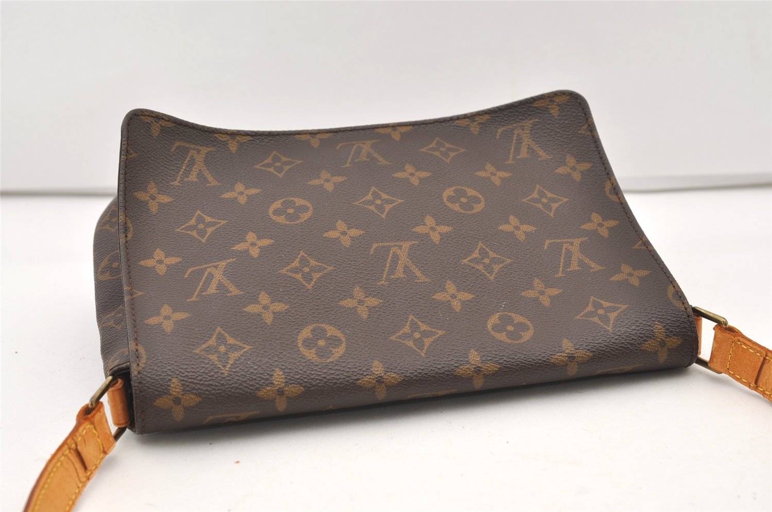 Authentic Louis Vuitton Monogram Musette Tango Shoulder Bag M51257 LV 2953J