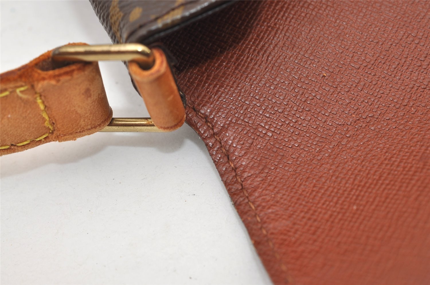 Authentic Louis Vuitton Monogram Musette Tango Shoulder Bag M51257 LV 2953J