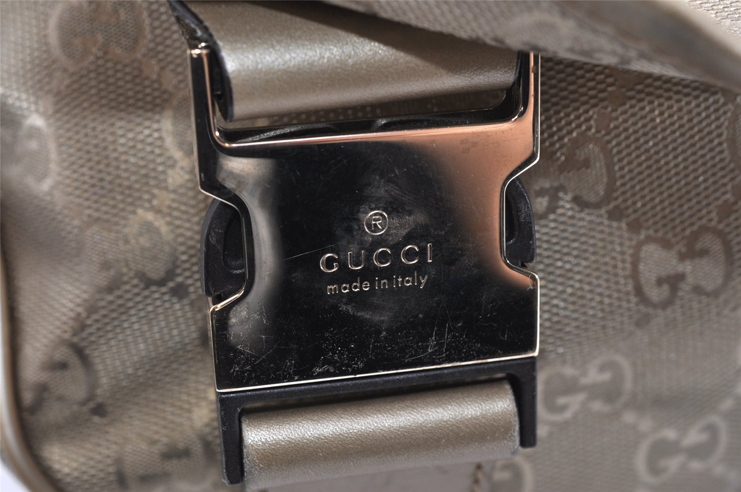 Authentic GUCCI GG Imprime Shoulder Cross Bag GG PVC Leather 201732 Gold 2953K