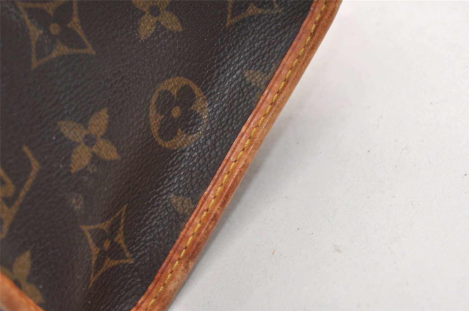 Authentic Louis Vuitton Monogram Popincourt Haut Shoulder Bag M40007 LV 2956J