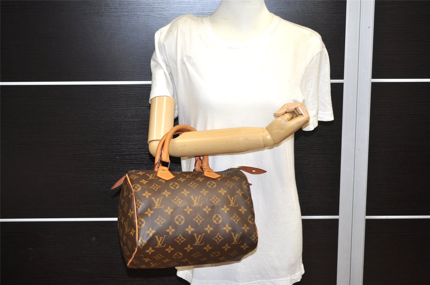 Authentic Louis Vuitton Monogram Speedy 25 Boston Hand Bag M41528 LV 2960K