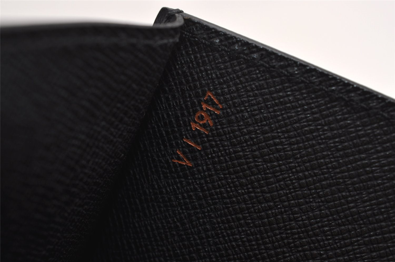 Authentic Louis Vuitton Epi Arts Deco Clutch Hand Bag Black M52632 LV 2962J