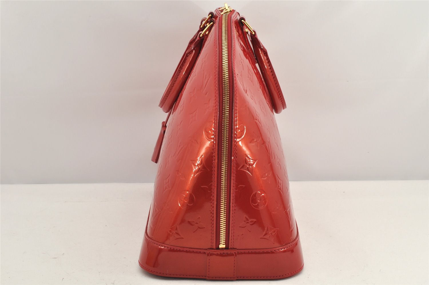 Authentic Louis Vuitton Vernis Alma GM Hand Bag Red M93596 LV 2965K