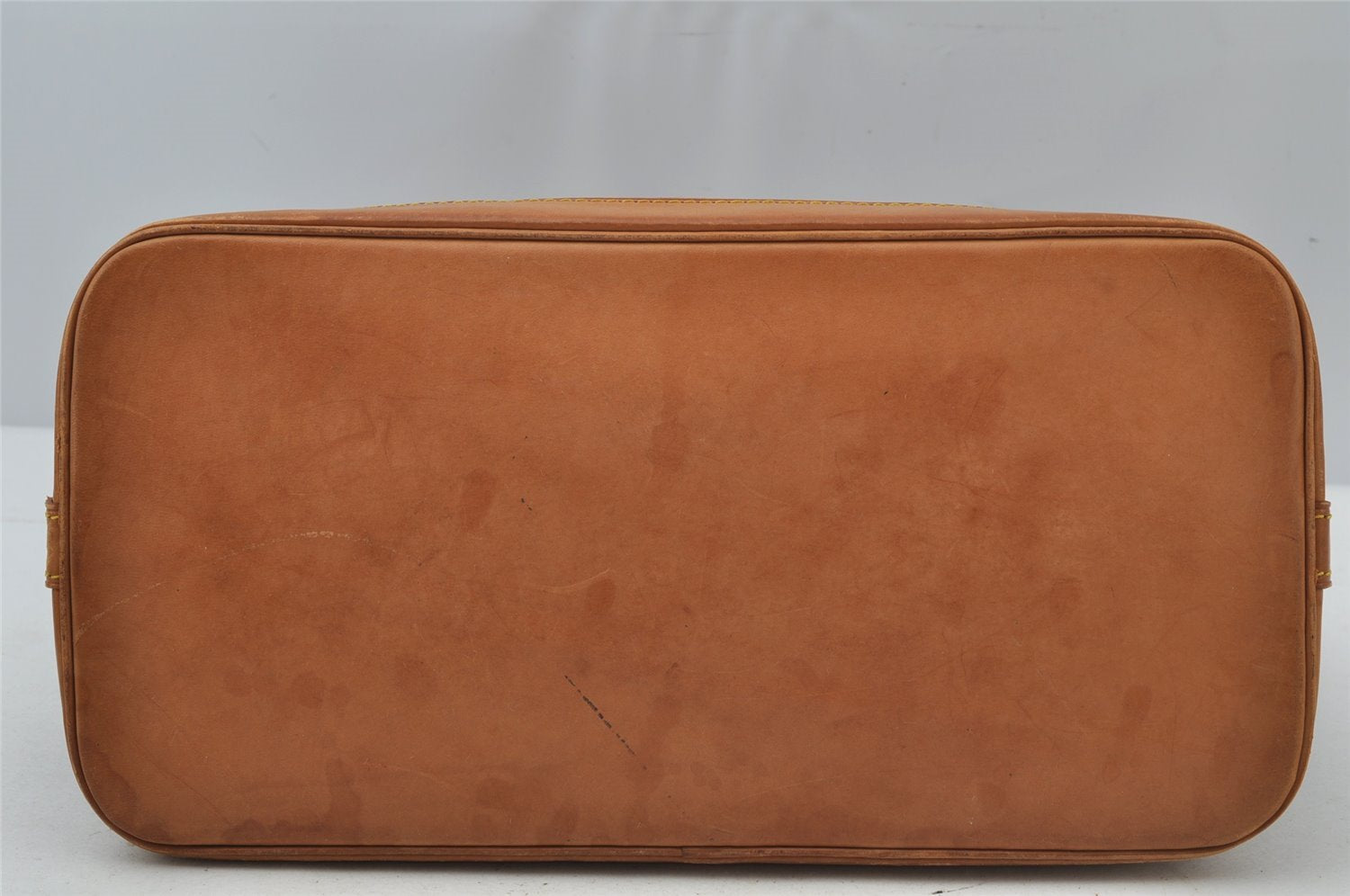 Authentic Louis Vuitton Monogram Alma Hand Bag Purse M51130 LV 2966J