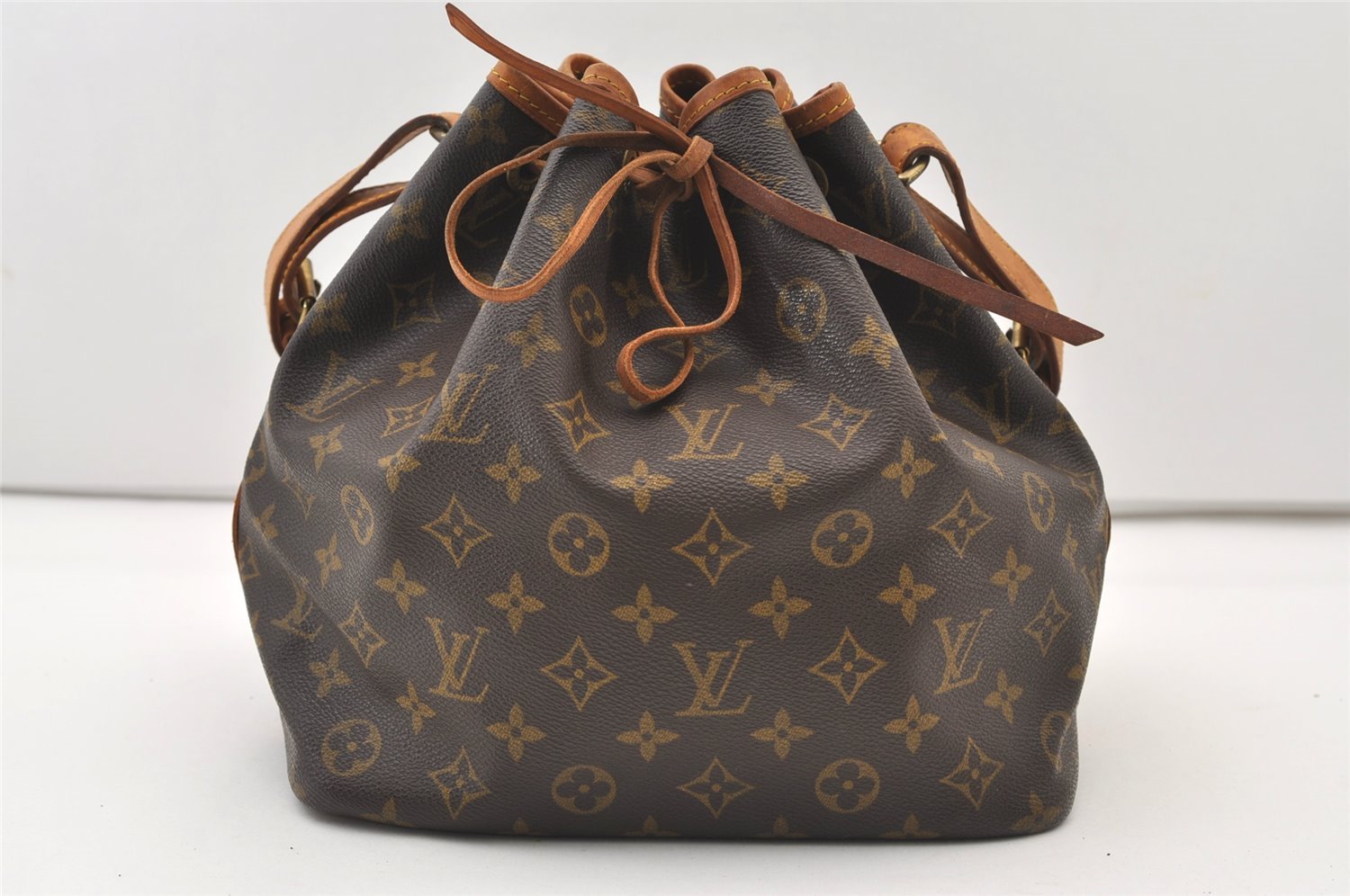 Authentic Louis Vuitton Monogram Petit Noe M42226 Shoulder Drawstring Bag 2971J