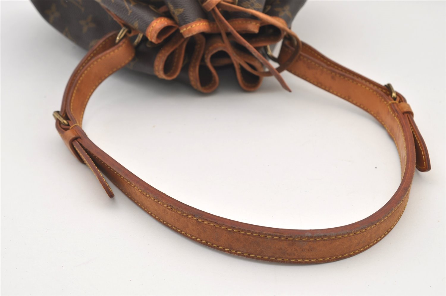 Authentic Louis Vuitton Monogram Petit Noe M42226 Shoulder Drawstring Bag 2971J