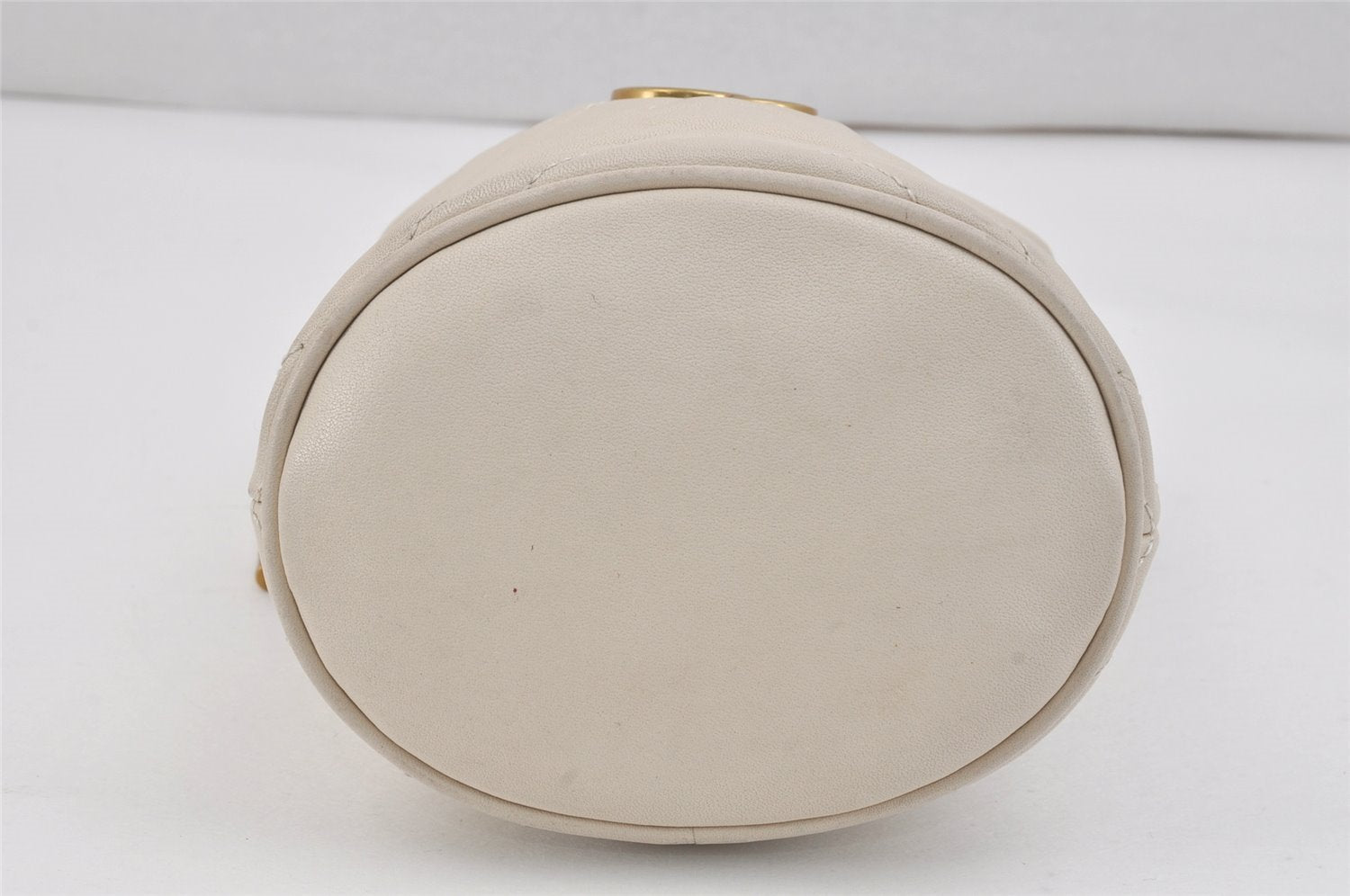 Authentic GUCCI GG Marmont Chain Shoulder Cross Bag Leather 575163 White 2971K