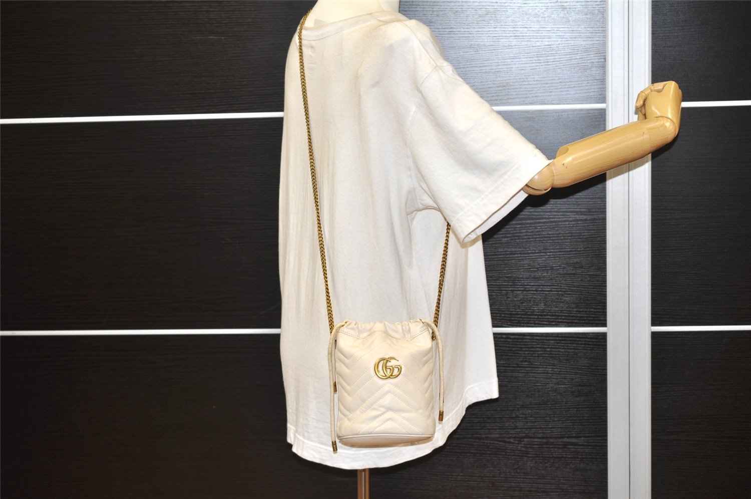 Authentic GUCCI GG Marmont Chain Shoulder Cross Bag Leather 575163 White 2971K