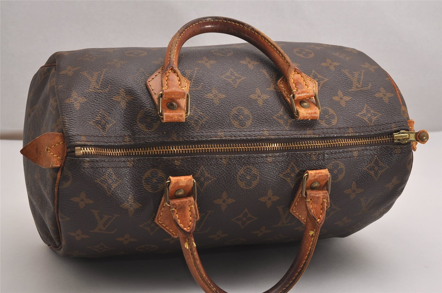 Authentic Louis Vuitton Monogram Speedy 30 Hand Boston Bag M41526 LV 2972J
