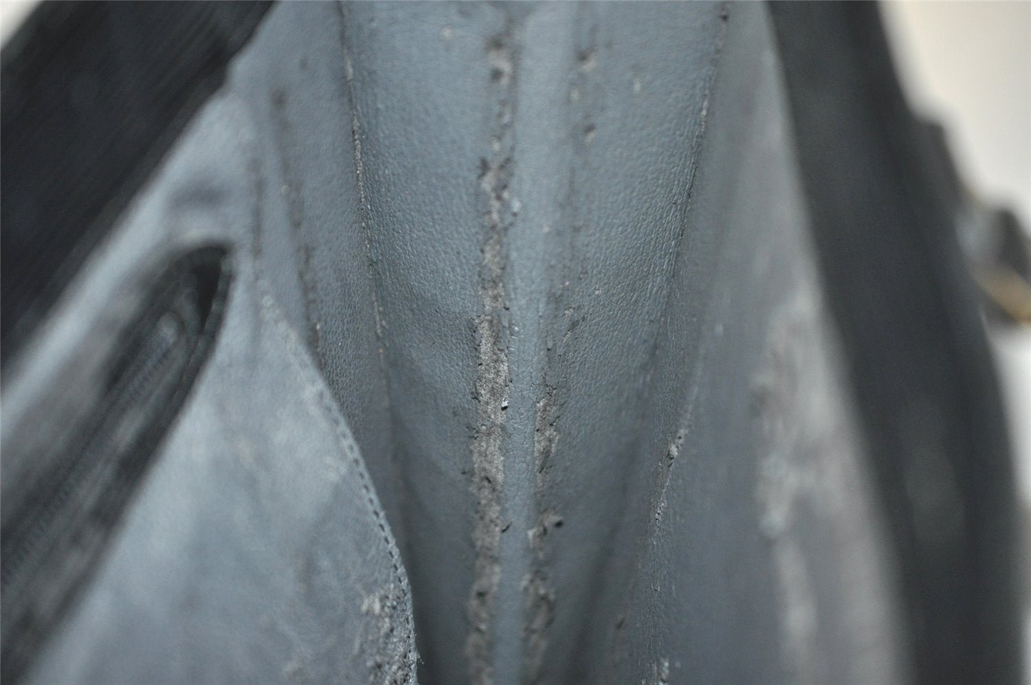 Authentic Louis Vuitton Epi Leather Sac Plat Hand Bag M59082 Black Junk 2974I