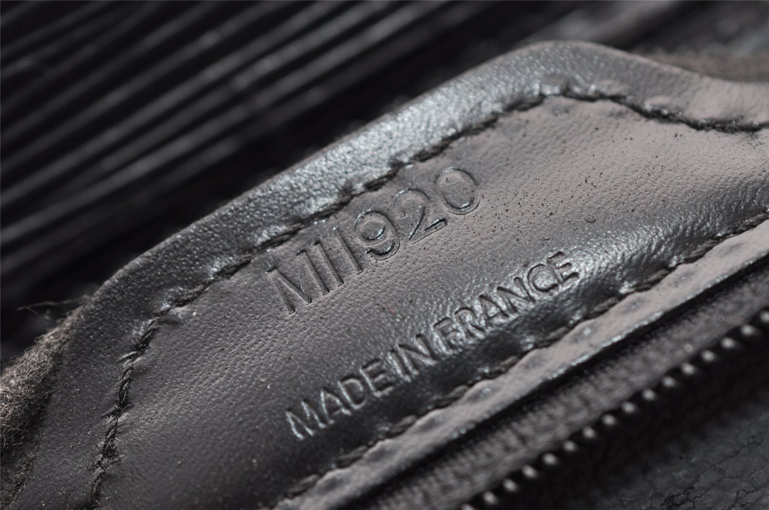 Authentic Louis Vuitton Epi Leather Sac Plat Hand Bag M59082 Black Junk 2974I