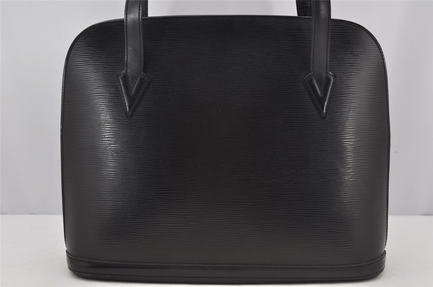 Authentic Louis Vuitton Epi Lussac Shoulder Tote Bag Black M52282 LV 2974J