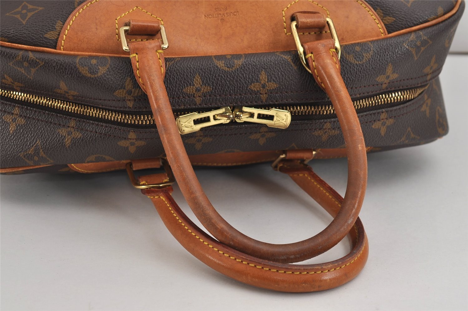Authentic Louis Vuitton Monogram Deauville Hand Bag M47270 LV 2975J