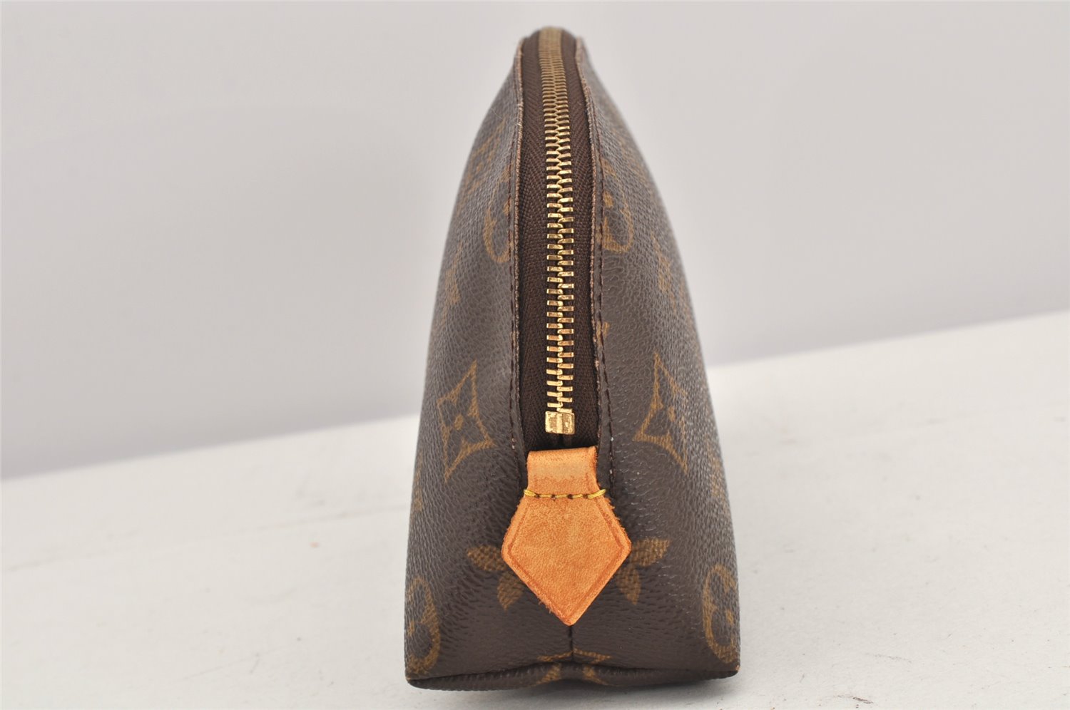 Authentic Louis Vuitton Monogram Pochette Cosmetic Pouch M47515 LV 2975K