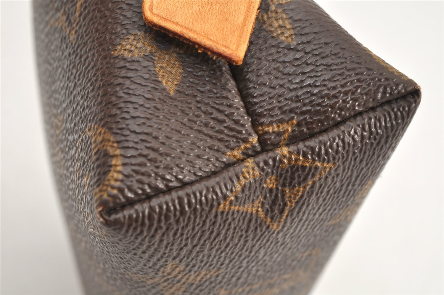 Authentic Louis Vuitton Monogram Pochette Cosmetic Pouch M47515 LV 2975K