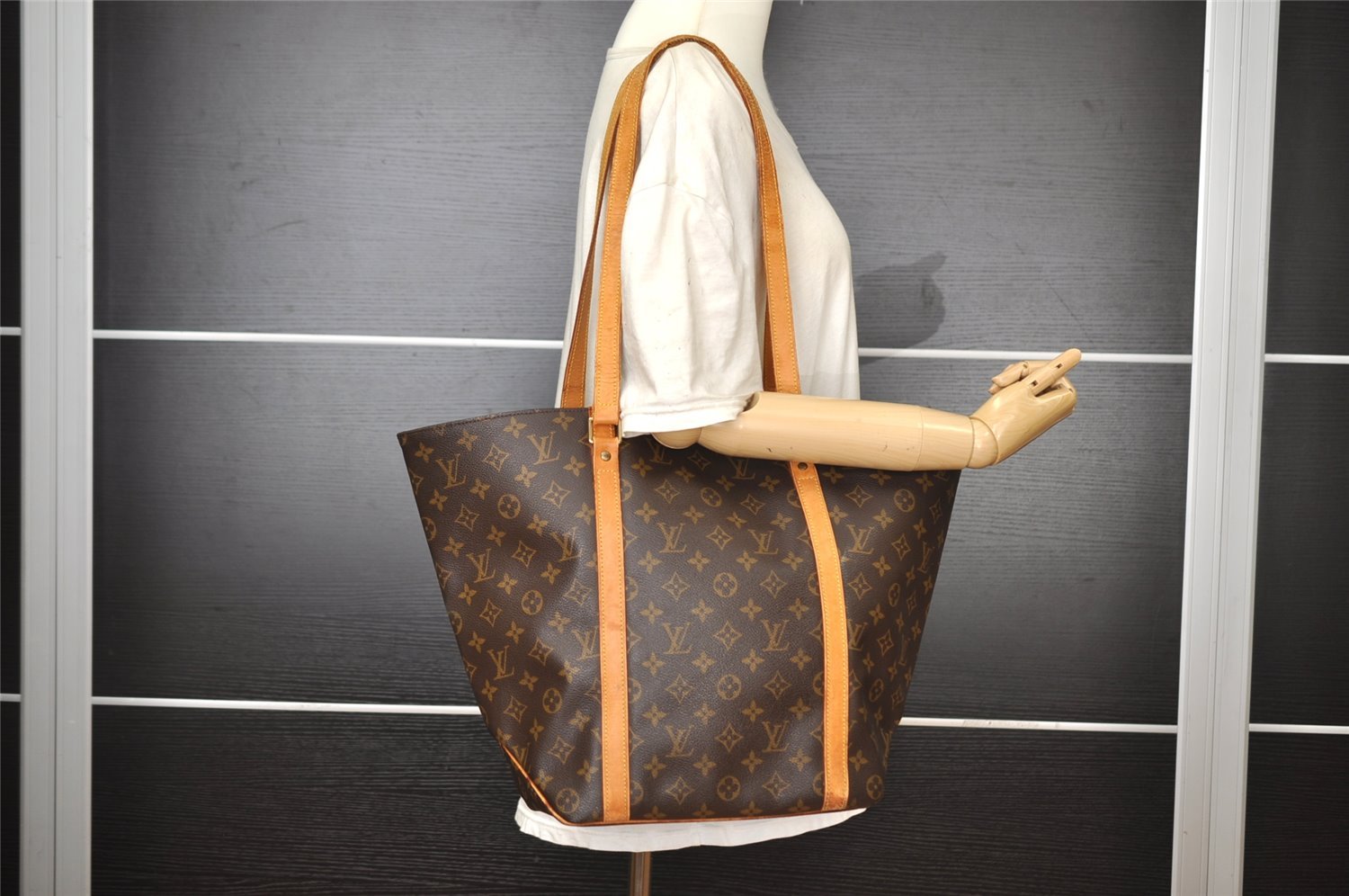 Authentic Louis Vuitton Monogram Sac Shopping PM Tote Bag M51108 LV 2977I