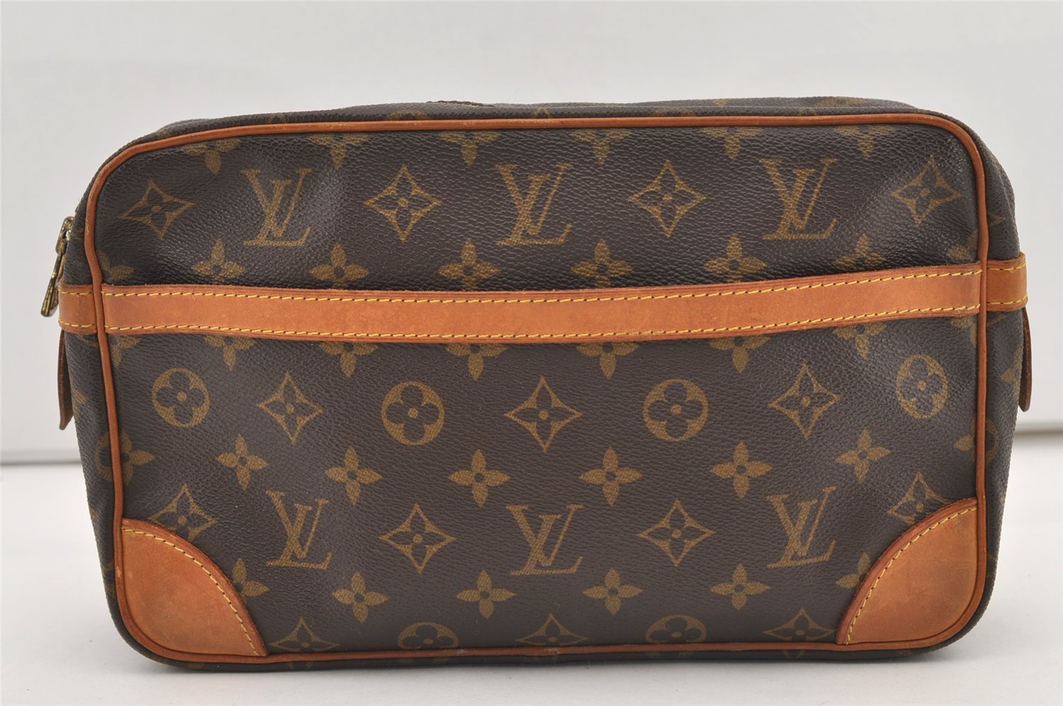 Authentic Louis Vuitton Monogram Compiegne 28 Clutch Hand Bag M51845 LV 2978J