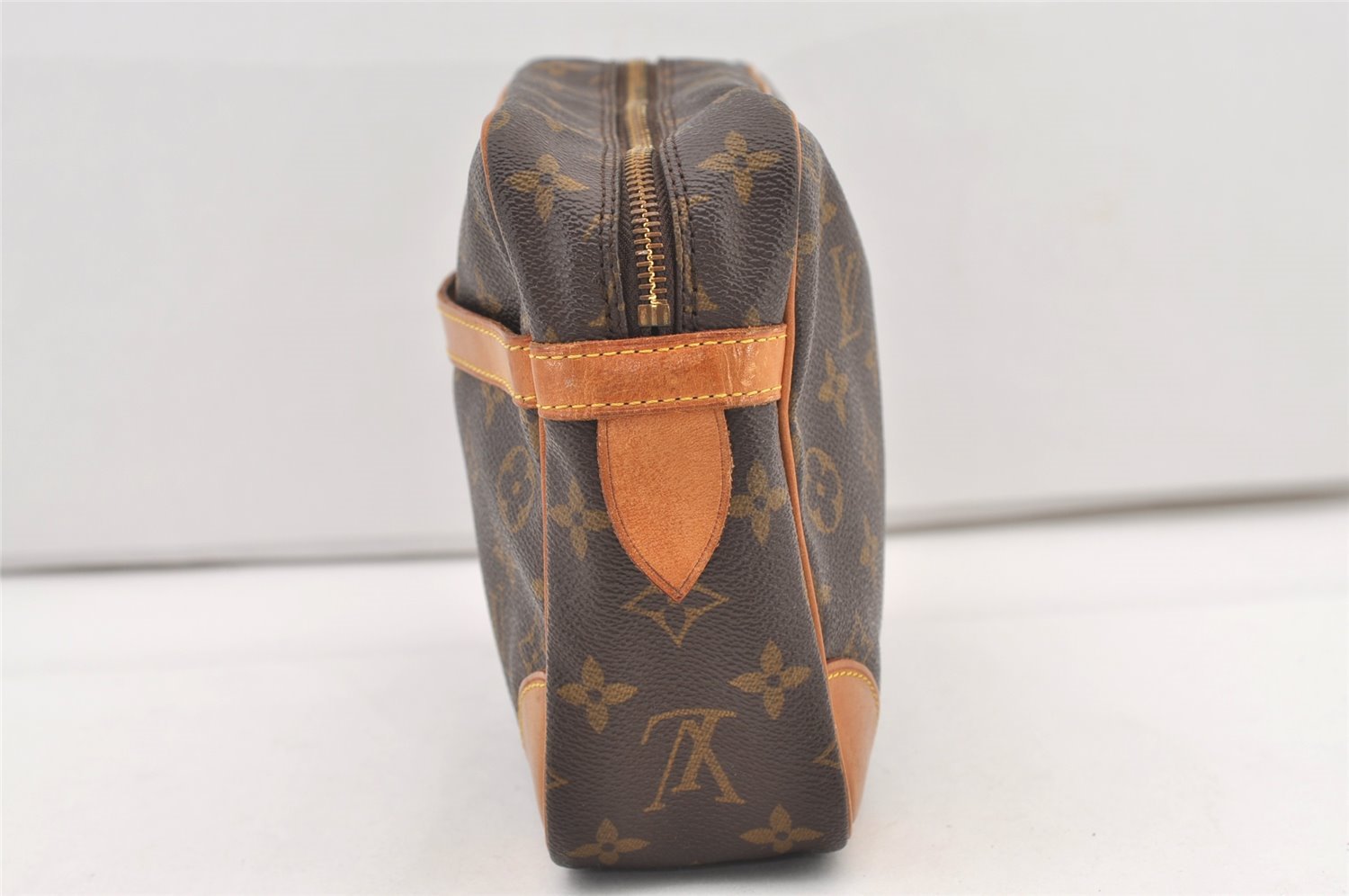 Authentic Louis Vuitton Monogram Compiegne 28 Clutch Hand Bag M51845 LV 2978J