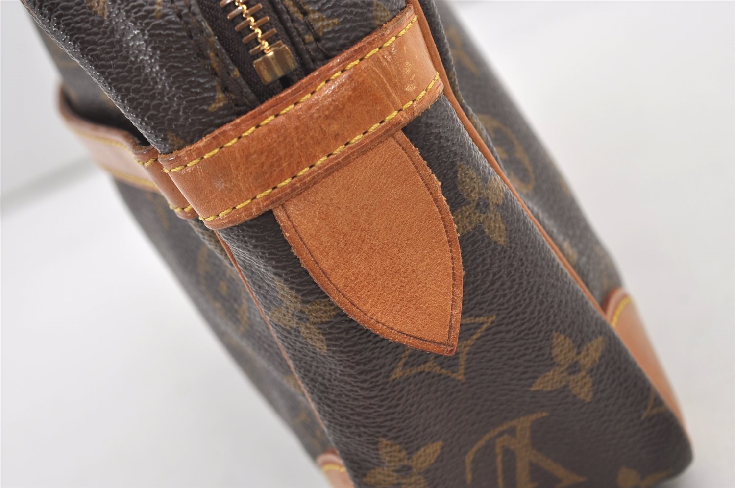 Authentic Louis Vuitton Monogram Compiegne 28 Clutch Hand Bag M51845 LV 2978J