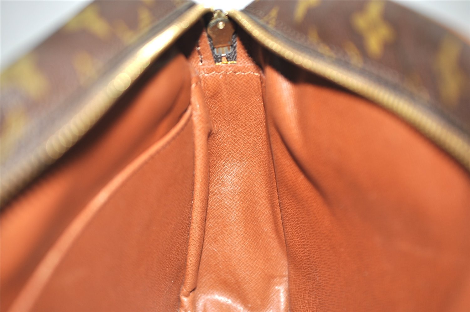 Authentic Louis Vuitton Monogram Compiegne 28 Clutch Hand Bag M51845 LV 2978J