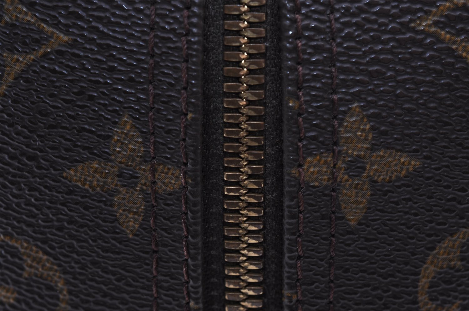 Authentic Louis Vuitton Monogram Deauville Hand Bag M47270 LV 2979I