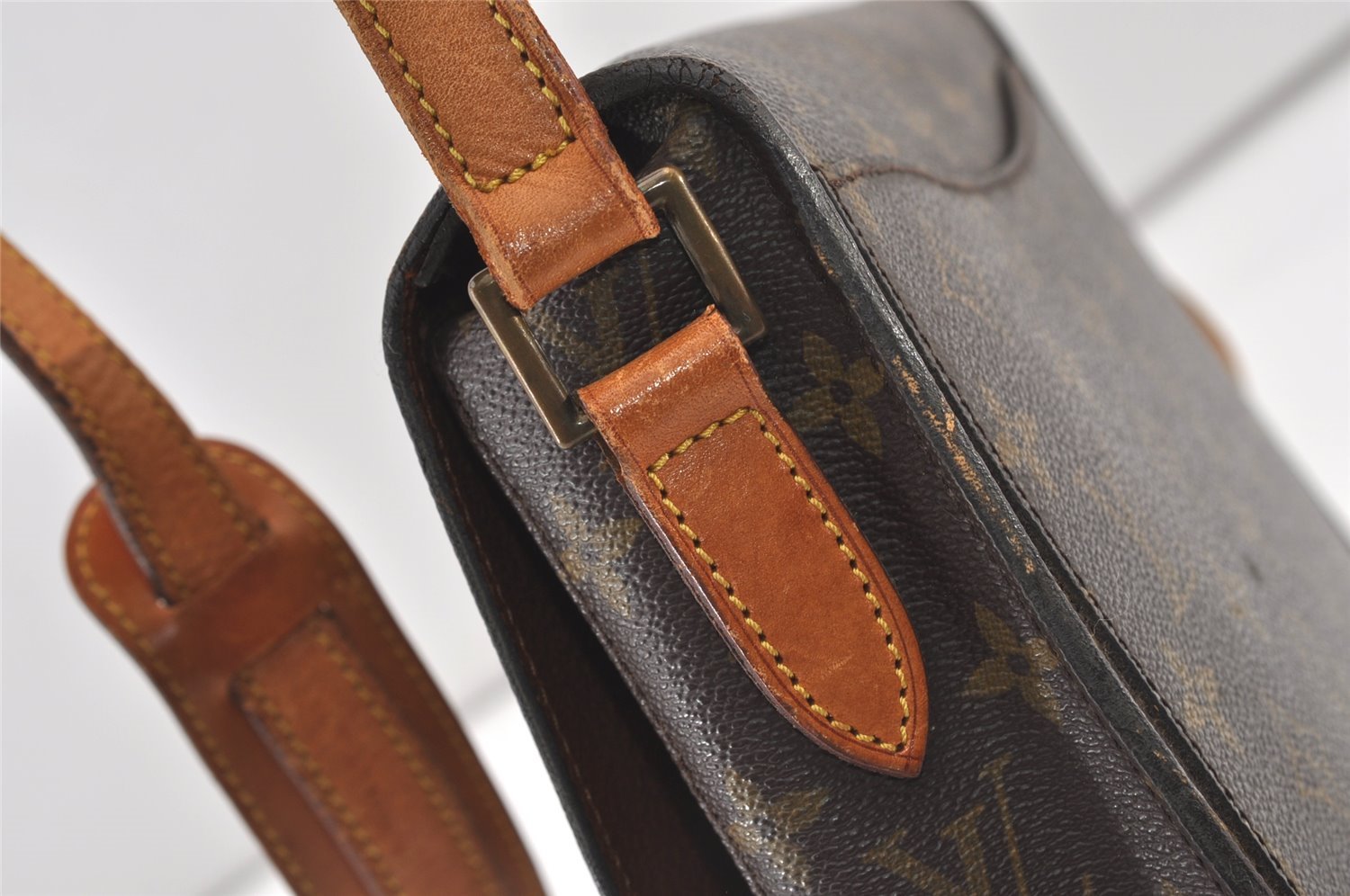 Auth Louis Vuitton Monogram Saint Cloud GM Shoulder Cross Bag Old Model LV 2980J