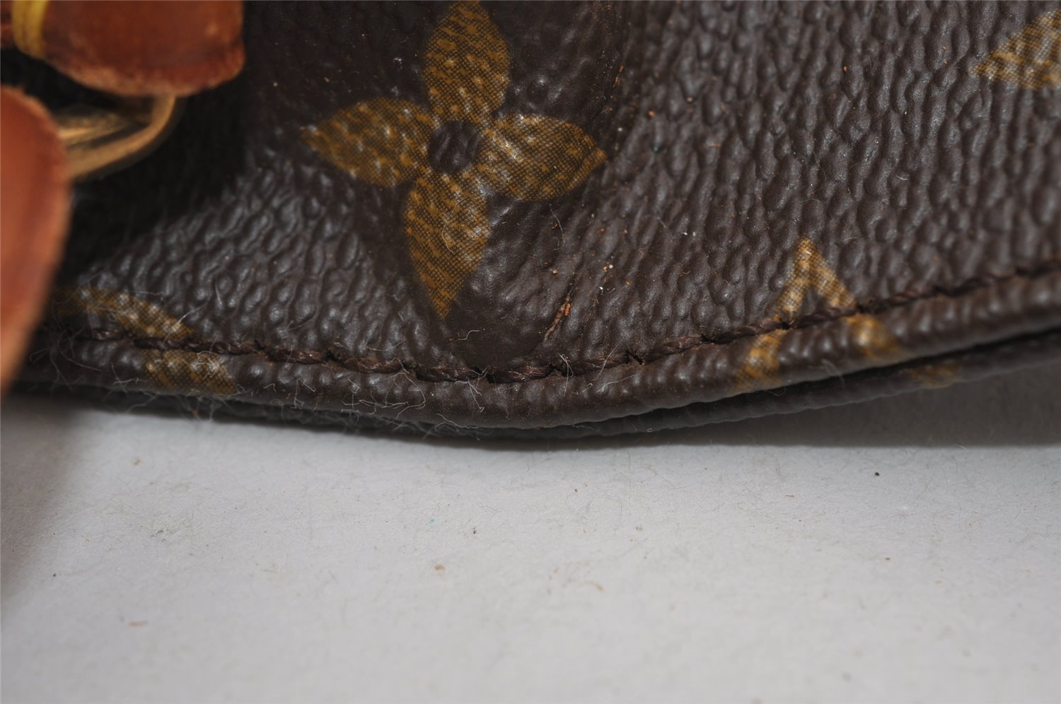 Authentic Louis Vuitton Monogram Cartouchiere MM M51253 Shoulder Cross Bag 2983I