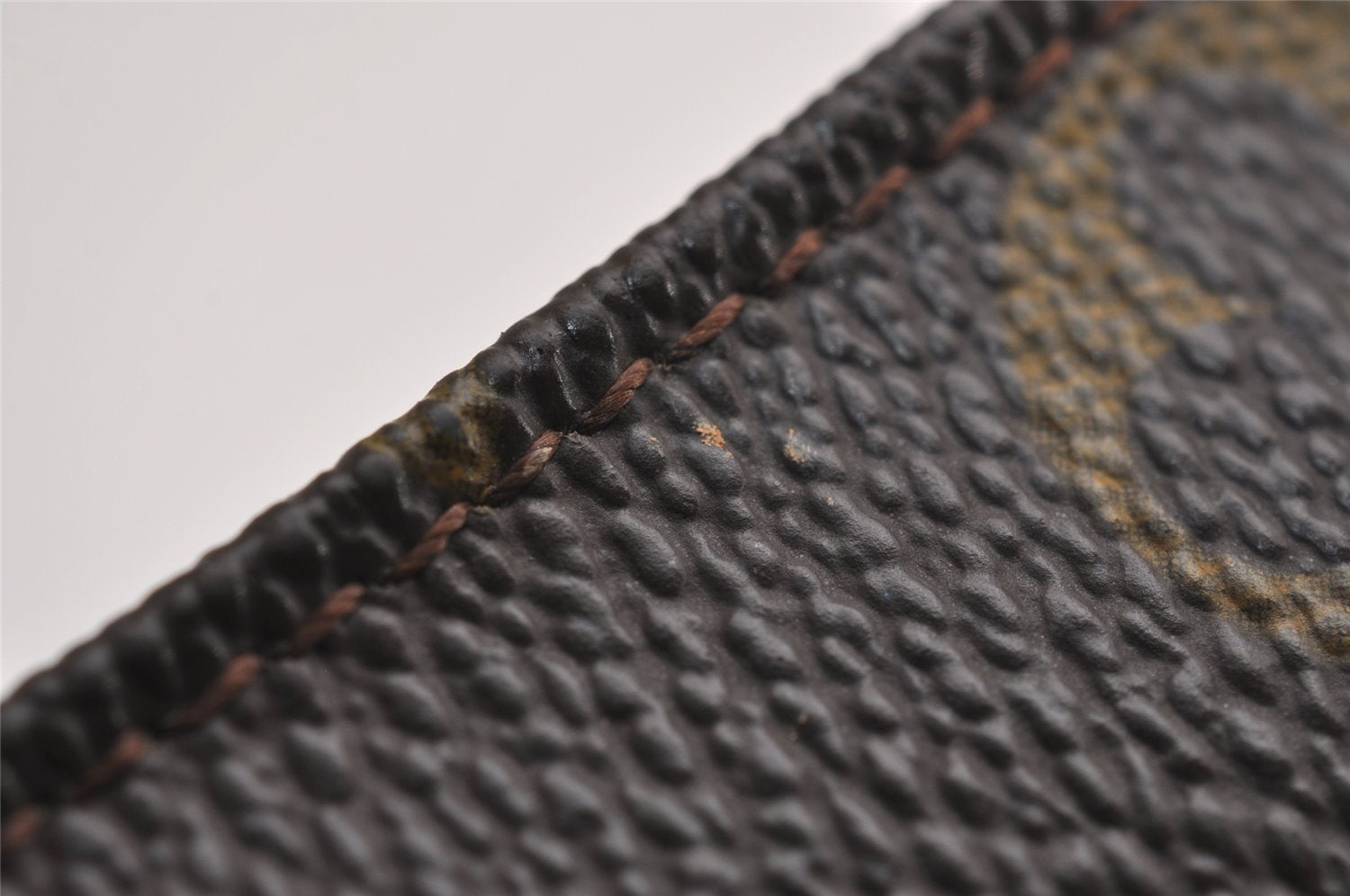 Authentic Louis Vuitton Monogram Pochette Secret M45484 Shoulder Bag Pouch 2984J