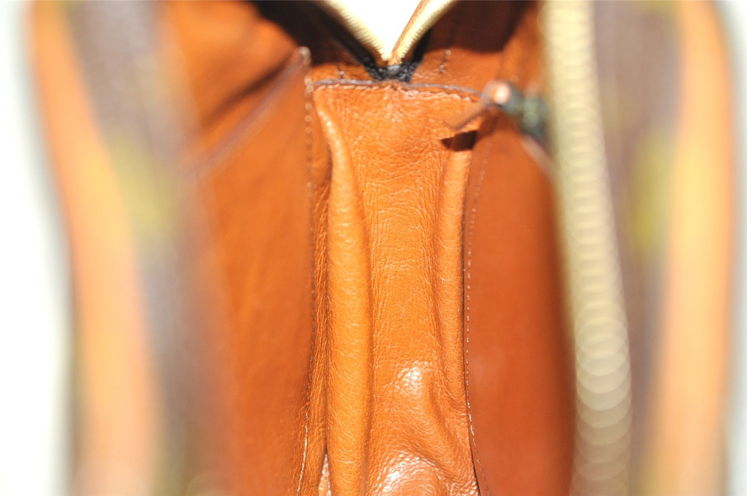 Authentic Louis Vuitton Monogram Senlis Shoulder Cross Bag Old Model LV 2986I