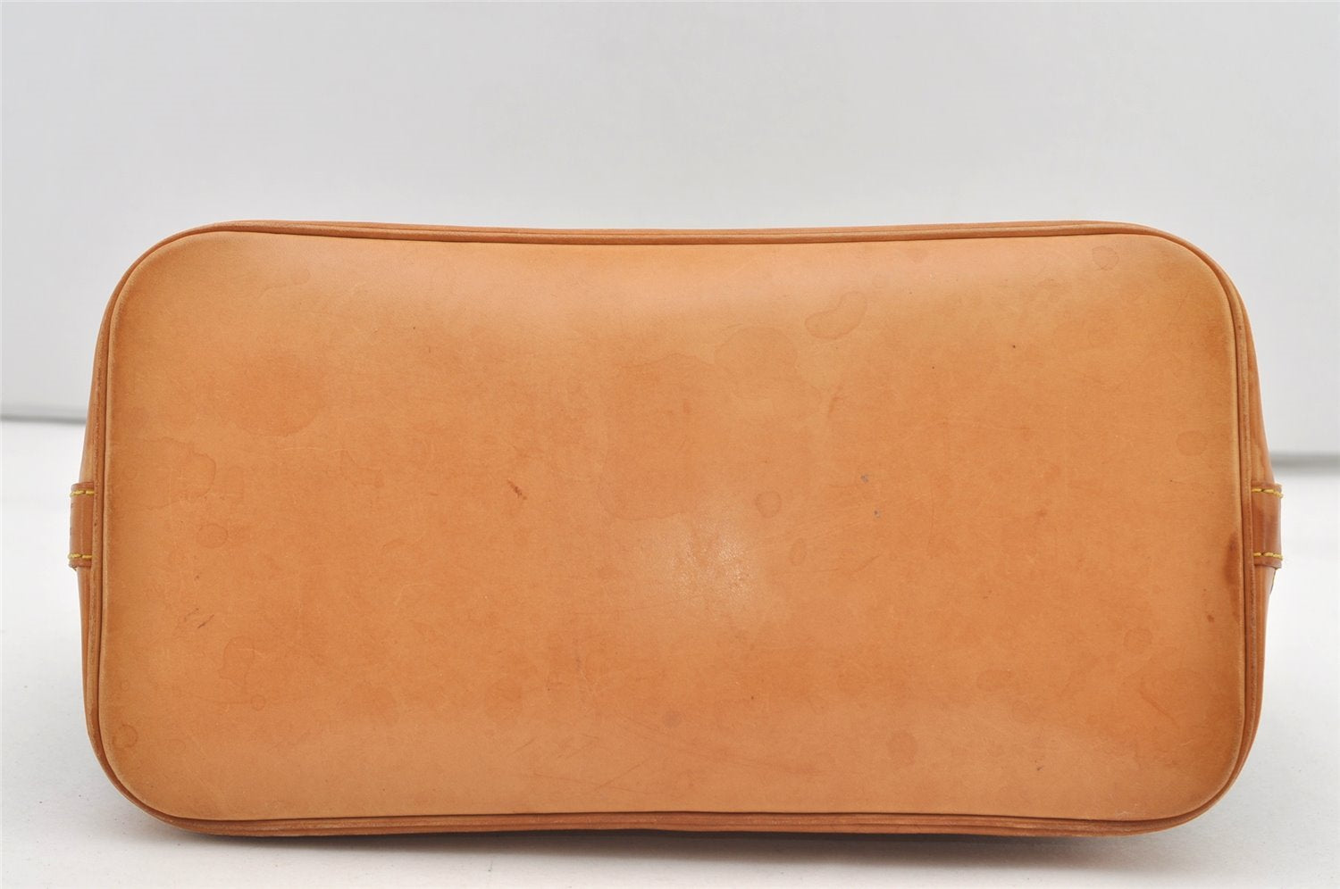 Authentic Louis Vuitton Monogram Alma Hand Bag Purse M51130 LV 2986J