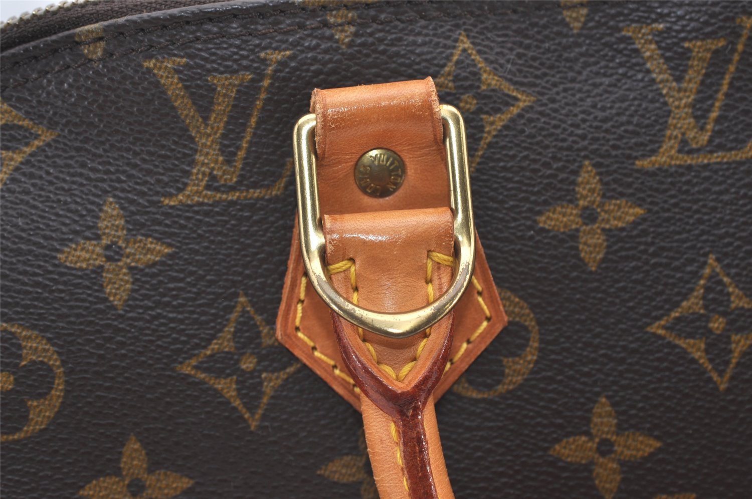 Authentic Louis Vuitton Monogram Alma Hand Bag Purse M51130 LV 2986J