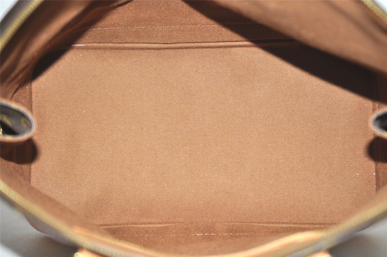 Authentic Louis Vuitton Monogram Alma Hand Bag Purse M51130 LV 2986J